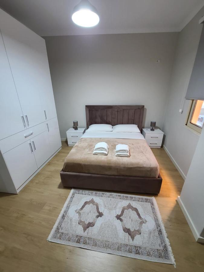 Home Inn Apartaments Тирана Екстериор снимка