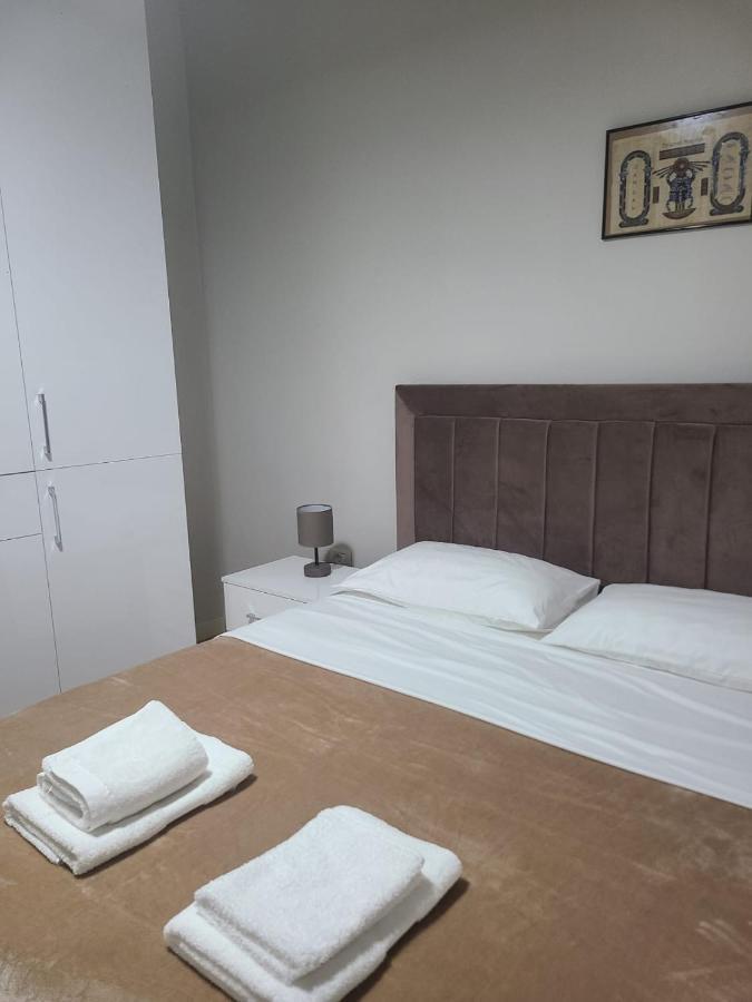 Home Inn Apartaments Тирана Екстериор снимка